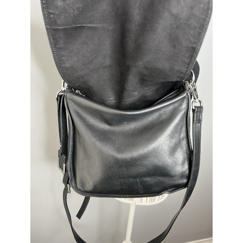 Black Faux Fur Saddle Shoulder Bag - Picture 11 of 15